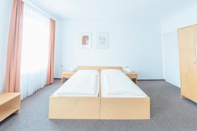 Gasthof Kronprinzen Ellwangen Buitenkant foto